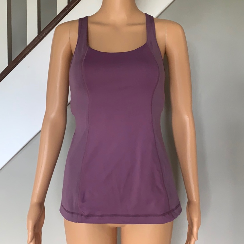 Lululemon tank